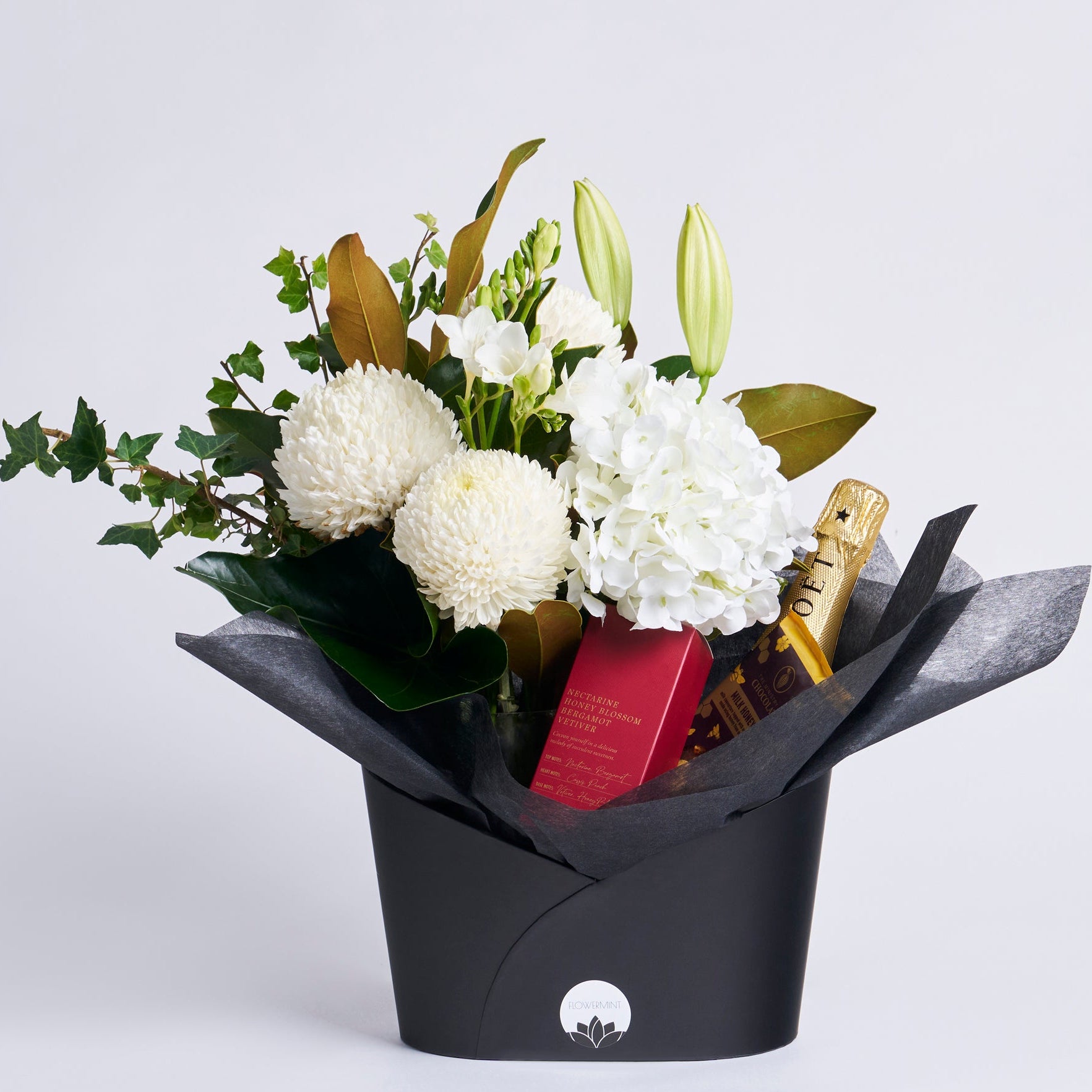 Celebration_Hamper_l_Flower_Mint_l_Bendigo_Florist