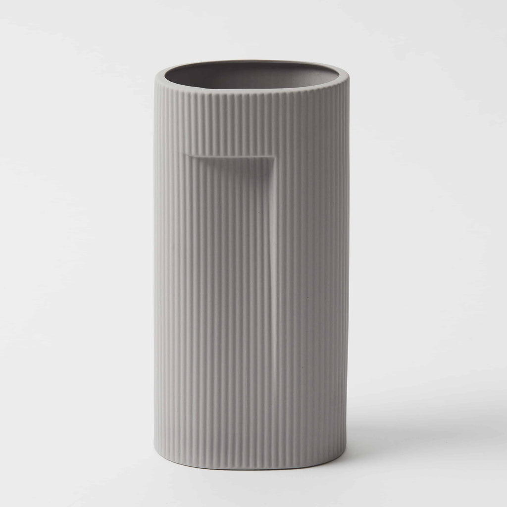 Tommie Vase