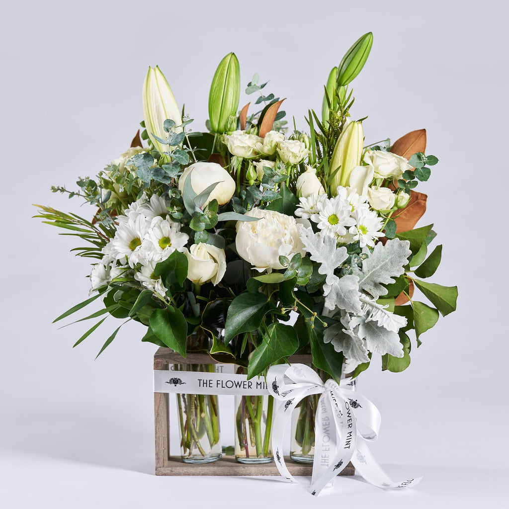 Arrangement White l Flower Mint l Bendigo Florist
