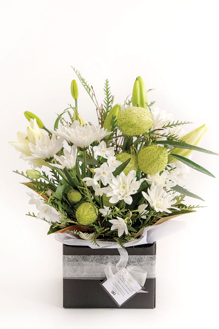 Bloom_Box_White_Flower_Mint_Bendigo_Florist