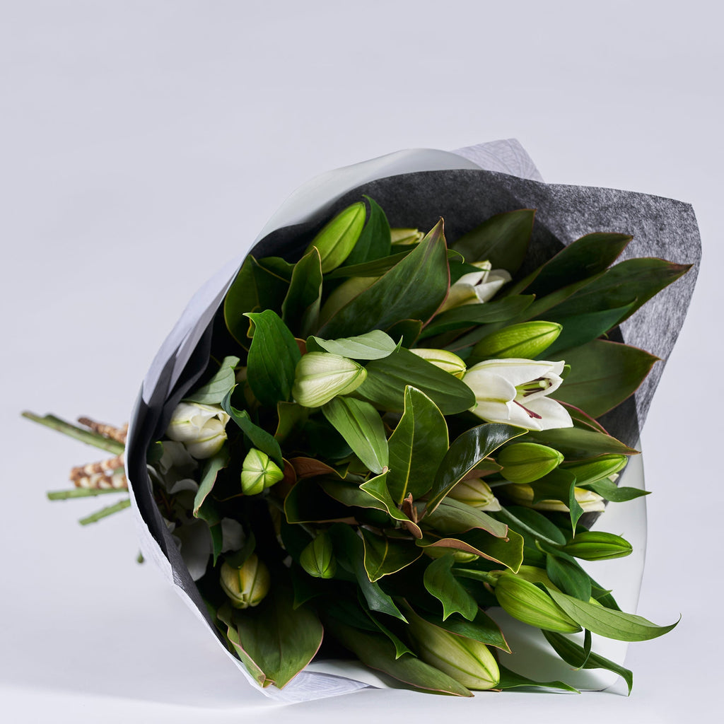 Oriental Lily wrapped2 l Flower Mint l Bendigo Florist
