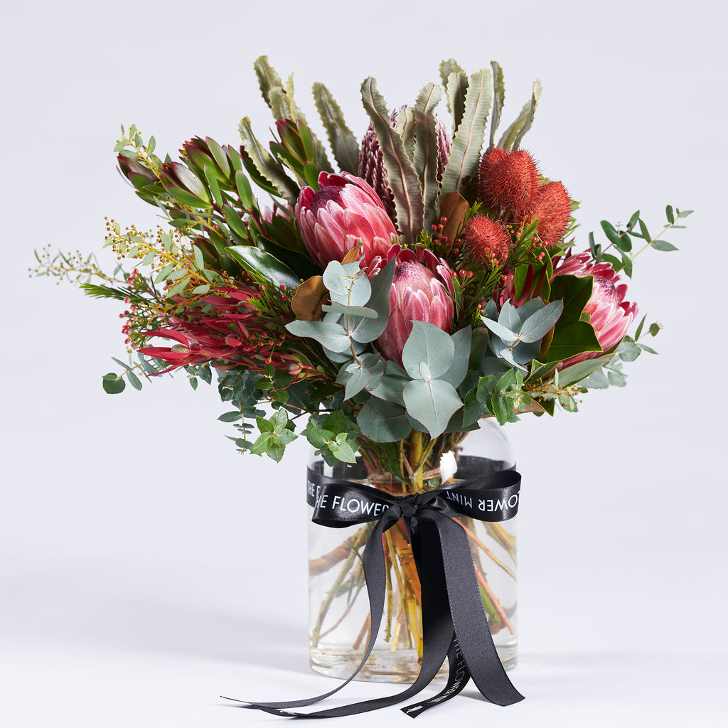Vase posy 4 l Flower Mint l Bendigo Florist